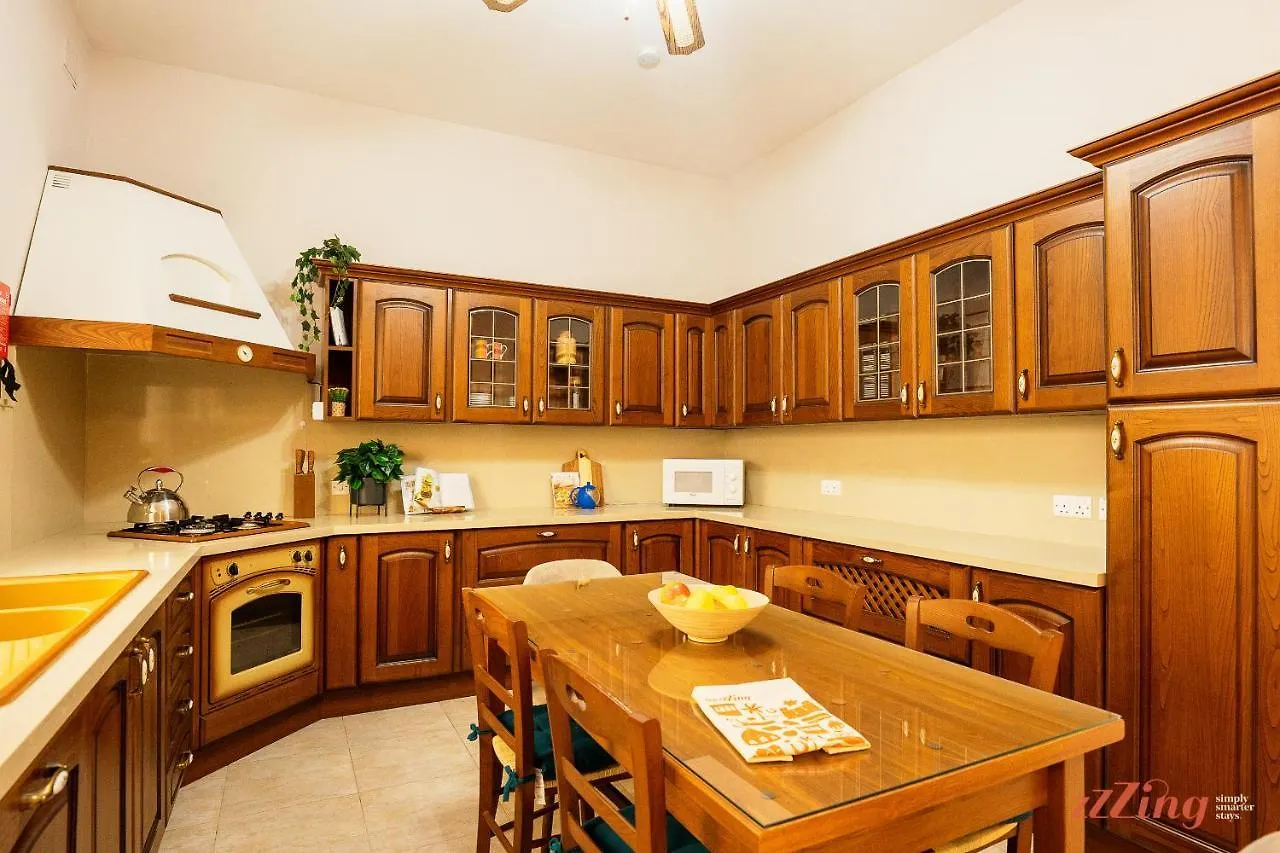Holiday home Live Like A Rockstar In This Luxury Home Siggiewi